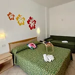 מלון Ibisco 3*