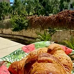 Ibisco מלון