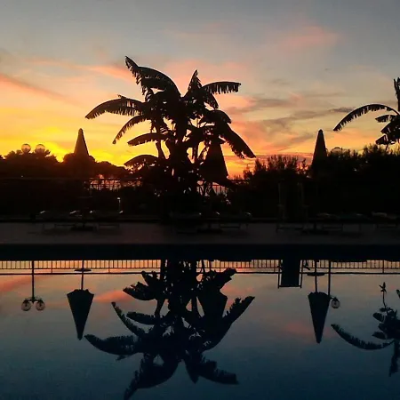 Ξενοδοχείο Ibisco