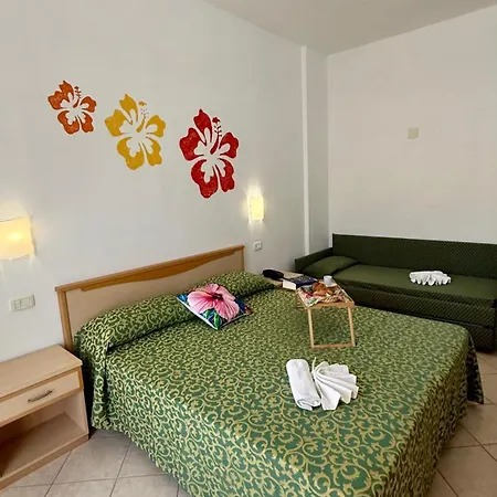 Ξενοδοχείο Ibisco 3*